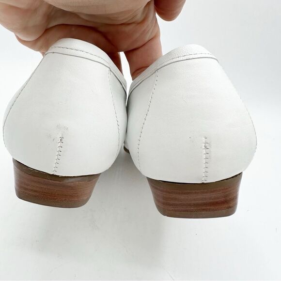 White Leather Unisa Flex Loafer Slip-on Wood Bead Detail Sz 8.5 - Picture 5 of 12